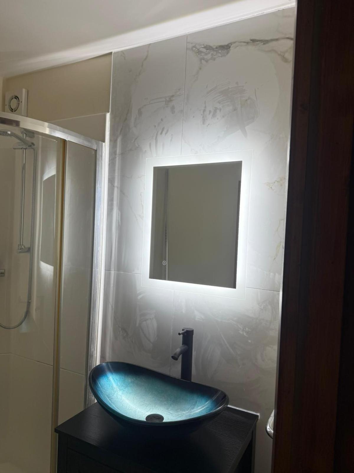 Apartamento Beautiful In The Center Belfast